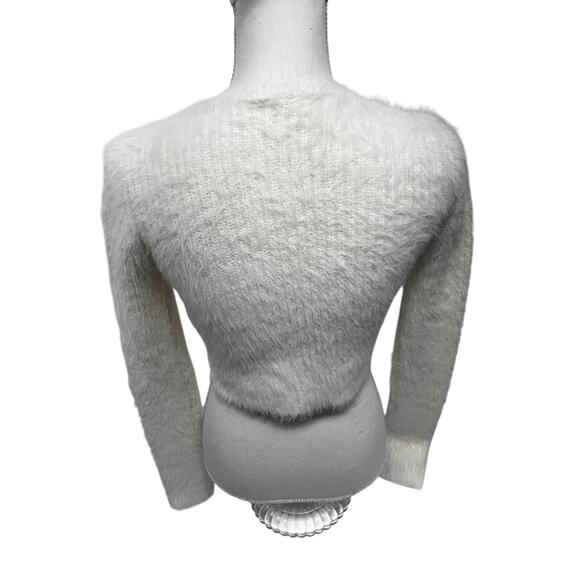 Zara Ivory Eyelash Faux Fur Cropped Knit Sweater Top Small Stretch - Picture 3 of 6